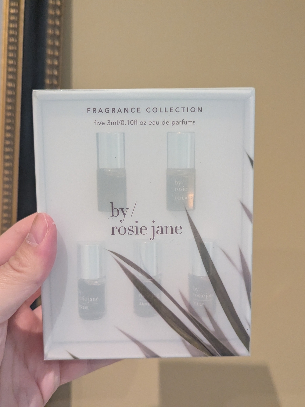 By Rosie Jane Frag Set